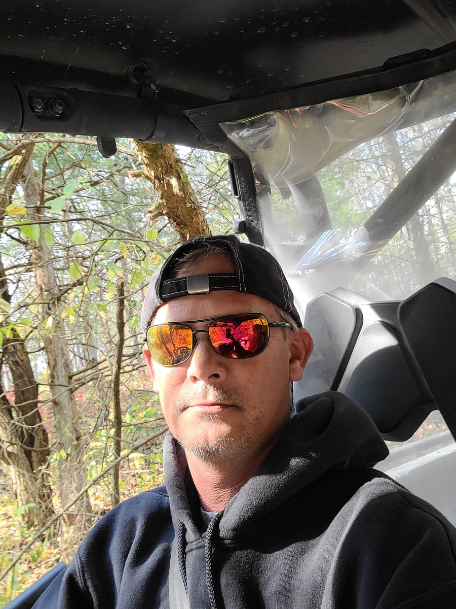 DevinJa95911914's tweet photo. A little ride time... https://t.co/IKWM6wQlLx