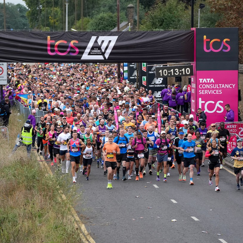 LondonMarathon's tweet photo. This is it.

The months of training. The pain. The freezing cold training runs. The sacrifice. It's all been for this. And it couldn't be more worth it.

Bring your best, London. We can't wait for you to show why this is the best Marathon in the 🌍

#LondonMarathon #WeRunTogether https://t.co/wAMCvtJKqI