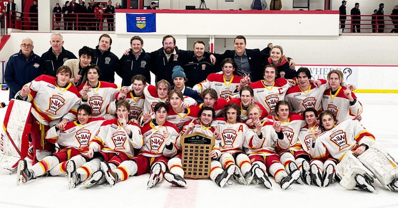 HockeyCanada's tweet photo. Offensively or defensively, the @FlamesU18AAA are adapting to find ways to win.

Offensivement ou défensivement, les @FlamesU18AAA s’adaptent pour trouver des façons de gagner.

FRANÇAIS : https://t.co/e7lS1hYOyt

#U18ClubNationals | #NationalClubsM18 | @HockeyAlberta