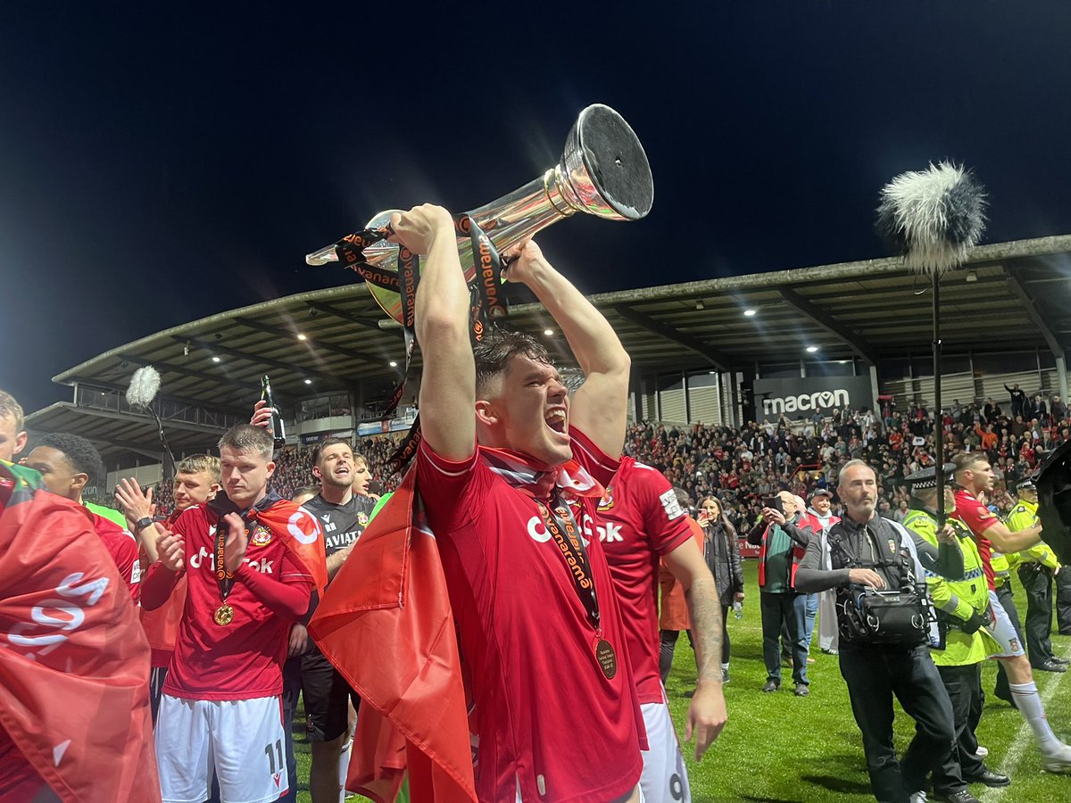 The National League On Twitter Enjoy Your Night Wrexham AFC Fans 
