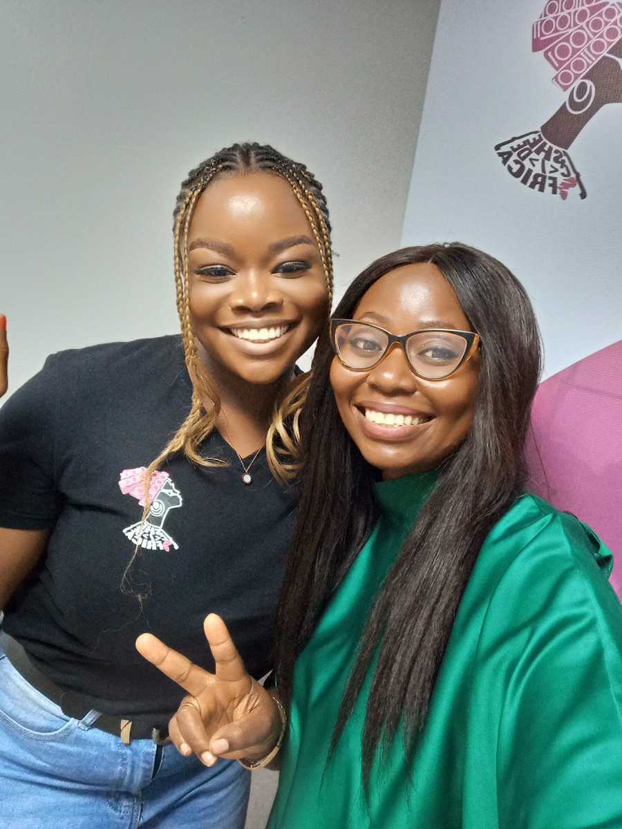 EmefaDuah's tweet photo. Two key areas touched on at the SCA  community connect
▪️The impact of community in the technology ecosystem 
▪️Building confidence in the tech industry 
@ukdev @SheCodeAfrica @Kolokodess
#networking #opportunities #tech #SCAinGhana #SheCodeAfrica #SCACommunityConnect https://t.co/Xdxkq8a2Di
