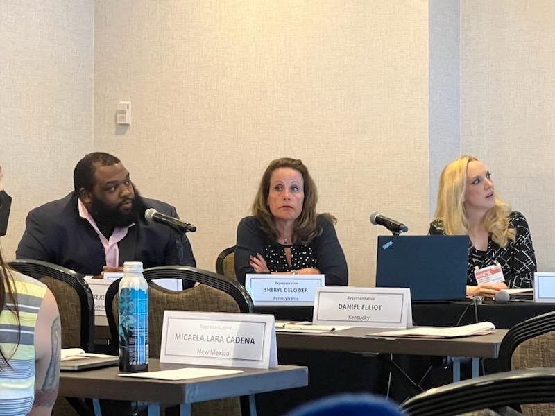 RepDelozier's tweet photo. TY to @NCSLorg for the invite to speak on PA's Clean Slate law.  @RepHarris and I are always glad to talk about how bipartisian work gets things done. We will continue to work with our community partners for those who have earned #Secondchances
@USJusticeAction @SDietrich9 @AFPhq https://t.co/KUy10iYTk9