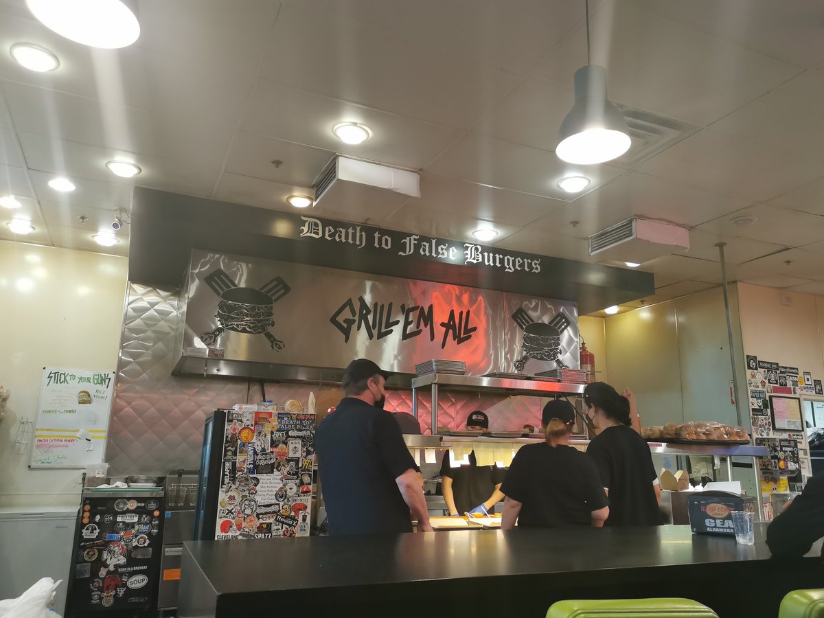 Joey Ferwerda tweet media