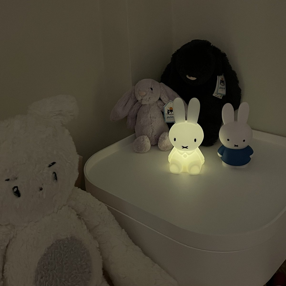 cakeshop's tweet photo. 🐇 https://t.co/OK1CtupfYv