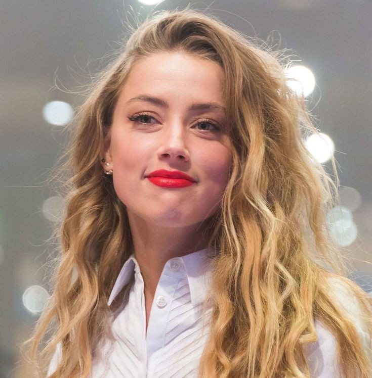 HAPPY BIRTHDAY AMBER HEARD      