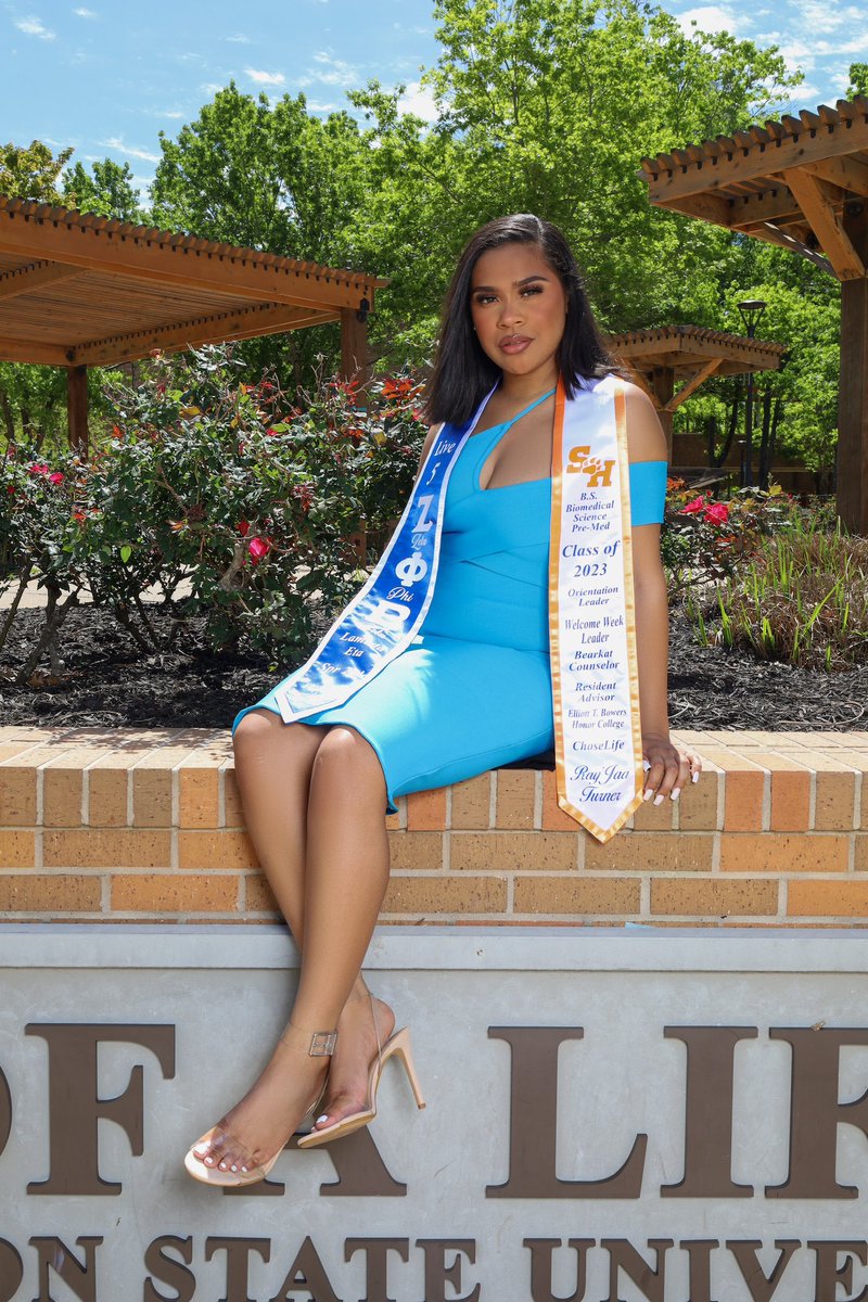 rayjaaturner's tweet photo. “Once you know what failure feels like, determination chases success."

Bachelor of Science in Biomedical Science Pre-Med #finiSHed #ZetasGraduate https://t.co/ByMNiAxaAE
