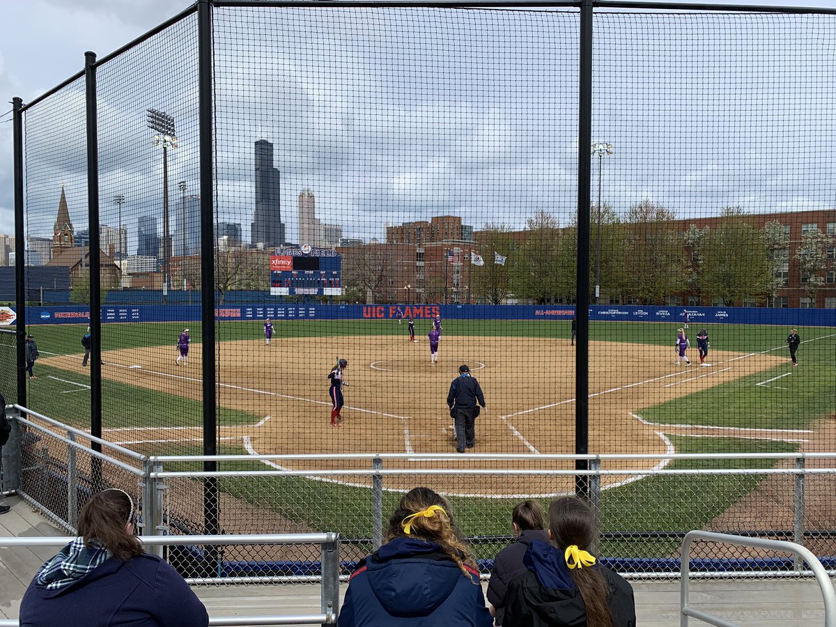 VisibleManView's tweet photo. @UIC_Softball Thanks for inviting #OmegaDelta to your Youth Sports Day. #VMR #Chicago https://t.co/2yiOvD1mlE