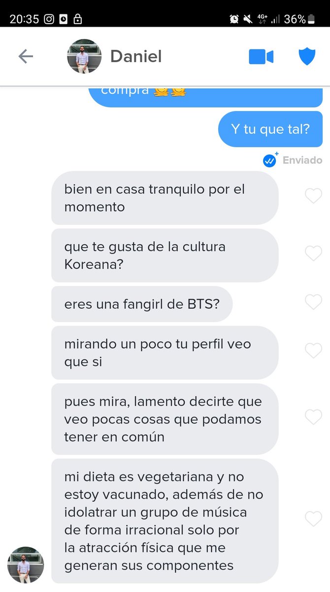 MatiMatilla's tweet photo. Ay Daniel... quien te hizo tanto daño para tener tanto odio dentro. No hacia falta atacarme de esta manera, hay una opcion en @Tinder para hacer #Unmatch 😅.
Aclaro que esto fue tras empezar el chat con un "Hola, que tal estas" 😂 https://t.co/tD420uNgTg