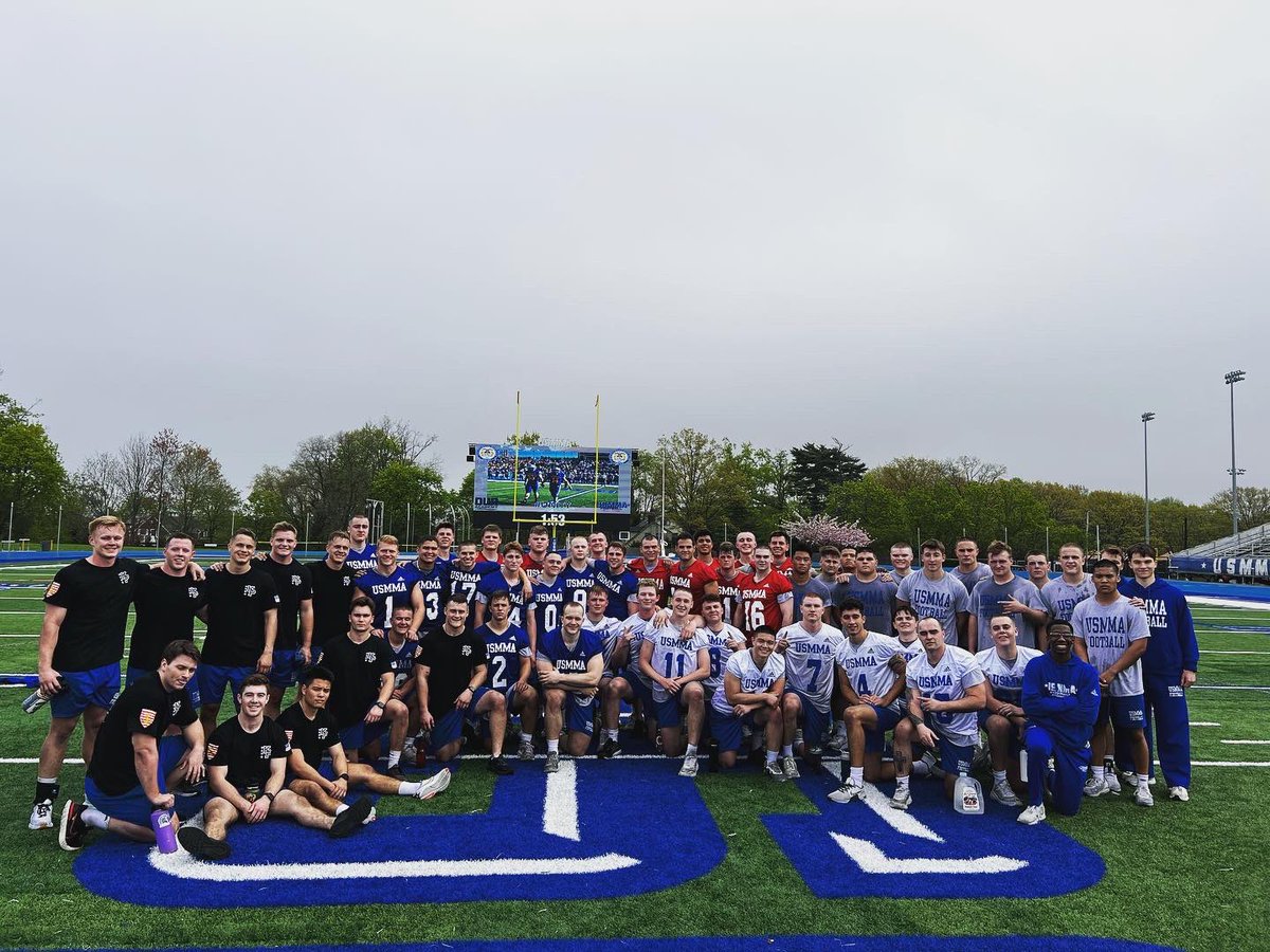 USMMA Football tweet media