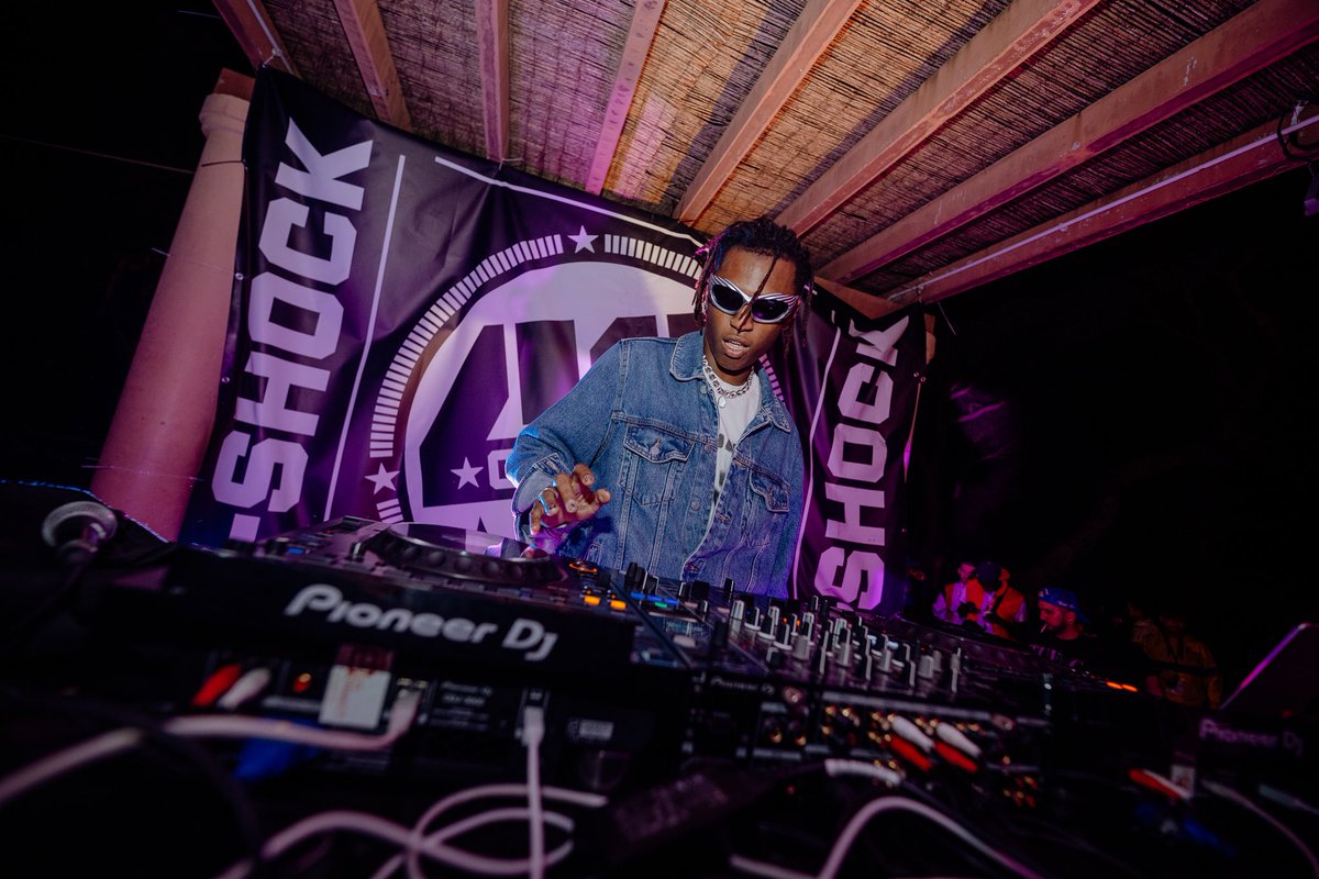 lapuntafun's tweet photo. Noites que precisam de ser repetidas 🥵 It’s a Trap no G-Shock Stage! Quem esteve lá ? 🔥 #lapunta2023 #puntaumbria #cidadefm #sosequiseres https://t.co/ZEAhHF29CL