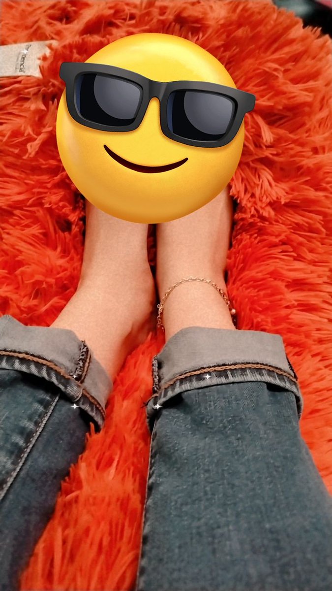 AmelyBritz's tweet photo. #feetfethish #feetpic #feet_lover #fetiche #PiesFemeninos #PiesDescalzos #pieslindos
🤤🤤🤤🤤🤤
https://t.co/S5BS8ySQdT https://t.co/K4IZM6UCJz