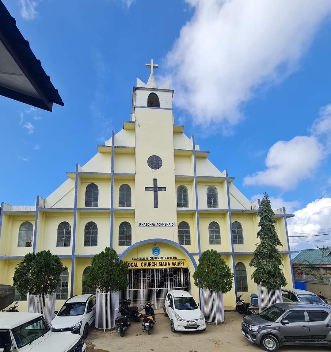 mizoraminsta's tweet photo. Evangelical Church of Maraland (ECM), Vaihpi, Siaha, Mizoram
.
.
Pic credit π· @r.k.nithanga
.
.
.
#biakin #church #ecm #maraland #vaihpi #siaha #ecmbiakin #christian #christianchurch #kristian #mizoramchurch #churchcomplex #mizoram #mizoraminsta #northeastIndia #vaihpichurch https://t.co/Dy3L28ZnhJ