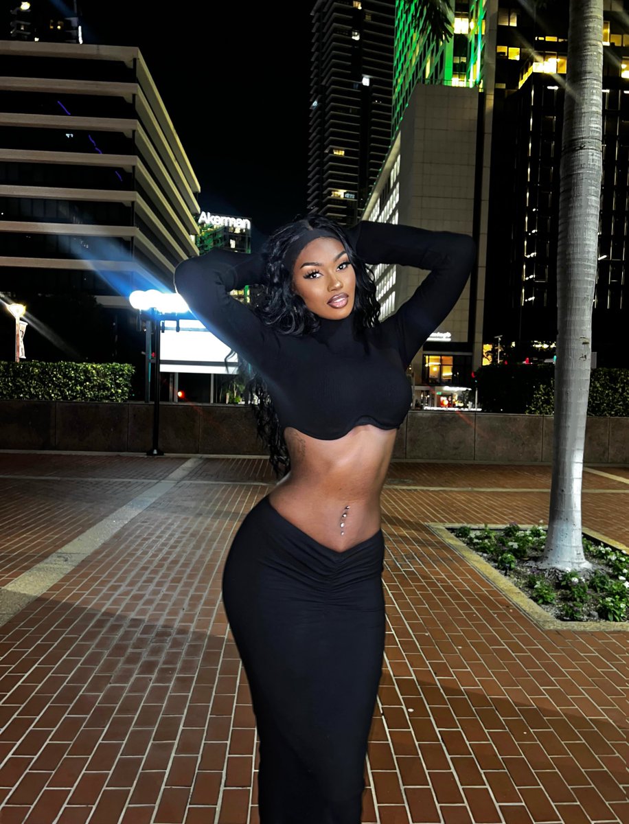 Siklo🇱🇷 on Twitter: "RT @ElindaSan: Miami nights"