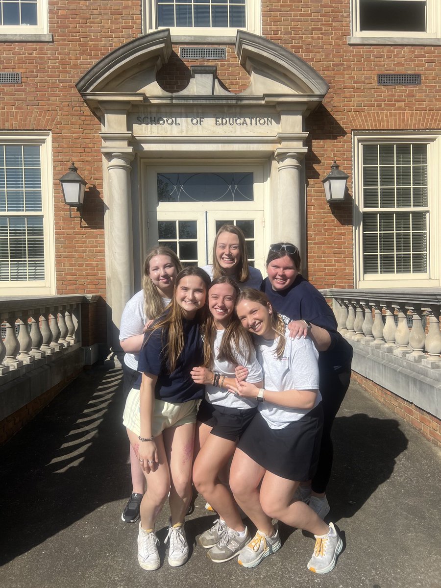 Eva Goldbach tweet media