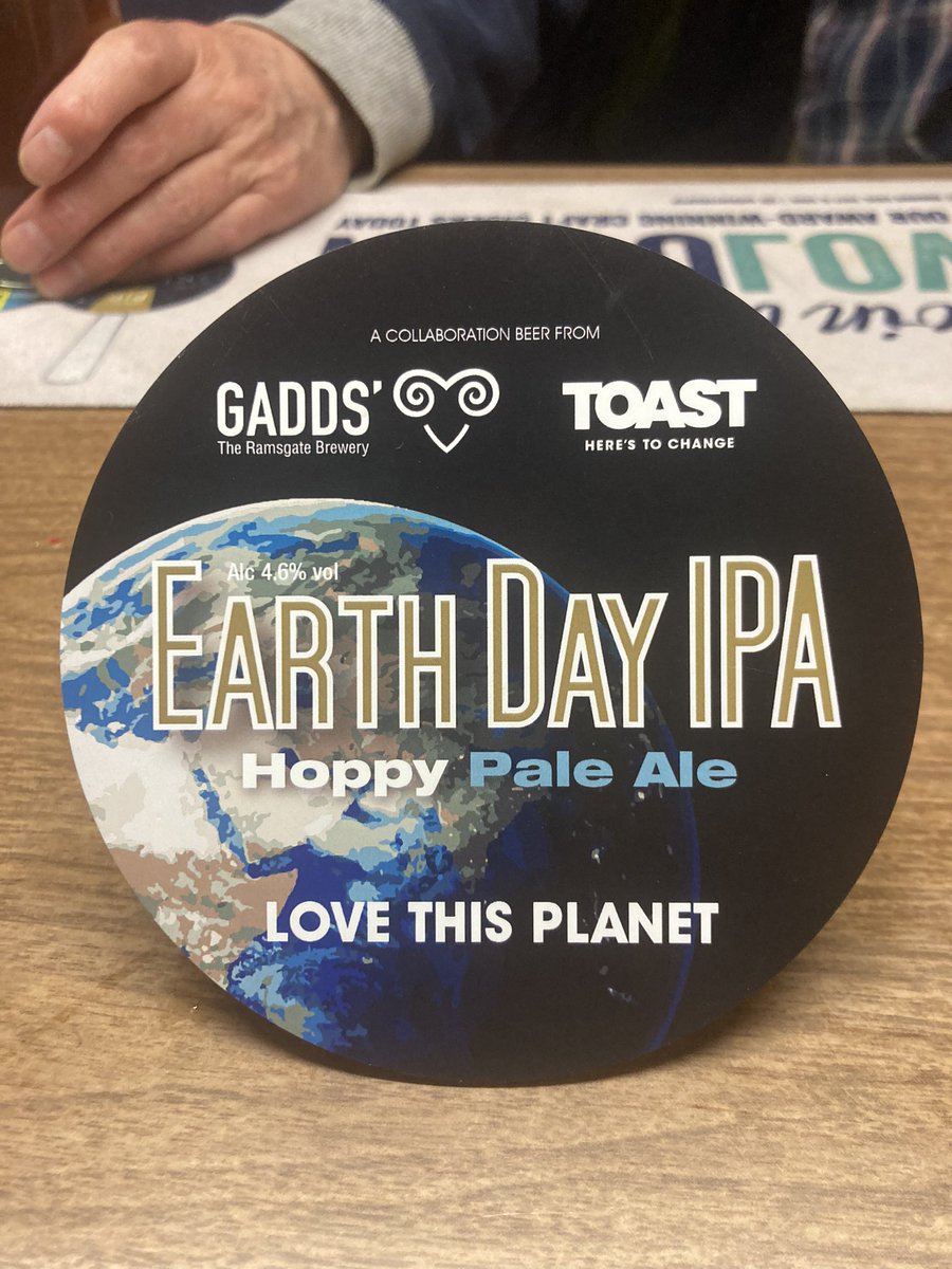 C_Arms_Coldred's tweet photo. Just like #EarthDay2023 this was only here for one day!
It went so fast, so if you see it elsewhere, get a pint of this great beer while you’ve got the chance
@RamsgateBrewery Earth Day IPA https://t.co/UWJms4yn5d