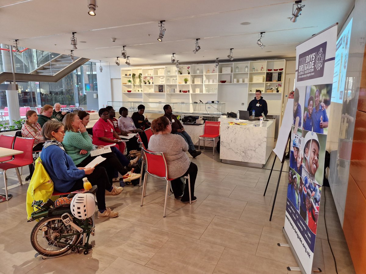 BBinLondon's tweet photo. It was a long day, but everyone enjoyed the first day of youth leader training. Thank you, @CentralStGiles, for hosting us, and we look forward to seeing everyone again on 3rd June for day 2!
#BoysBrigade #BBLeaders #BBTraining #Partnership https://t.co/6k9oeSvKlq