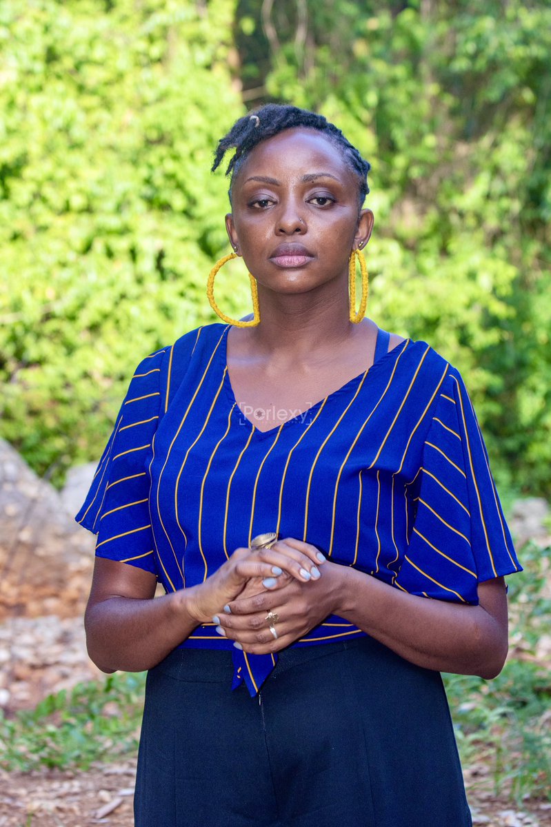 “She remembered who she was and the game changed.”―Lalah Delia

#Photography
#Photographer #humanitarian #graduation #photo #photogram #photooftheday #behance #Mombasa #Nairobi #Kenya #Kenyan #portraitphotography #portraits #themedphotoshoot #DocumentaryPhotography