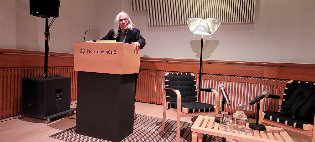 FranceenIslande's tweet photo. Invité par le #ReykjavikInternationalLiteraryFestival l'écrivain algérien #BoualemSensal a donné une conférence sur l'histoire de l'Algérie, a participé à une table ronde sur le post colonialisme et a lu des passages de son livre 2084 : la fin du monde
@LitRvk
#Francophonie https://t.co/JpbbsvJQG8