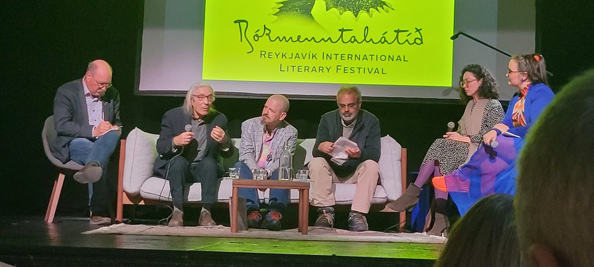 FranceenIslande's tweet photo. Invité par le #ReykjavikInternationalLiteraryFestival l'écrivain algérien #BoualemSensal a donné une conférence sur l'histoire de l'Algérie, a participé à une table ronde sur le post colonialisme et a lu des passages de son livre 2084 : la fin du monde
@LitRvk
#Francophonie https://t.co/JpbbsvJQG8