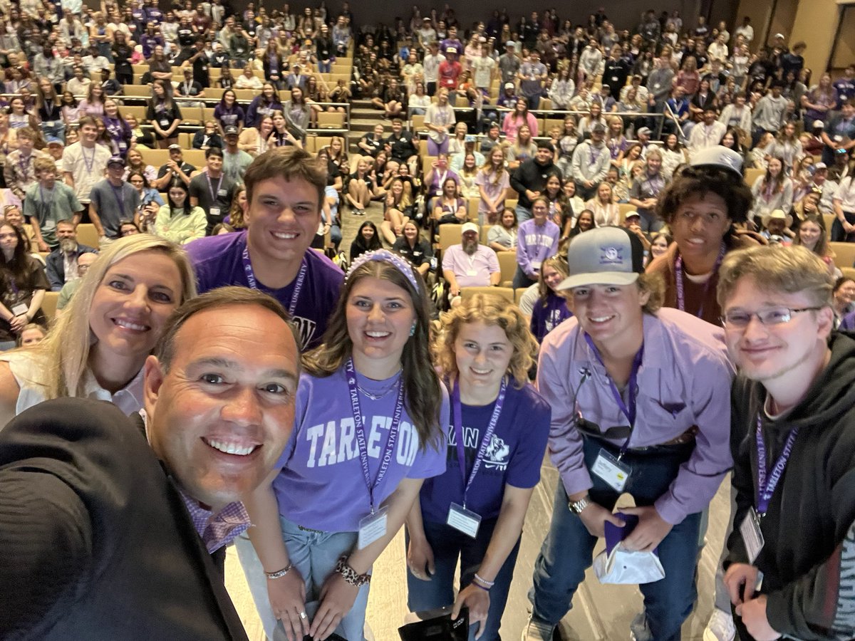 TarletonPrez's tweet photo. Orientation #3 and #4 took place on Friday and this morning. New transfer and traditional Texans heading our way! #BleedPurple 💜 https://t.co/2cTiKhXIgo