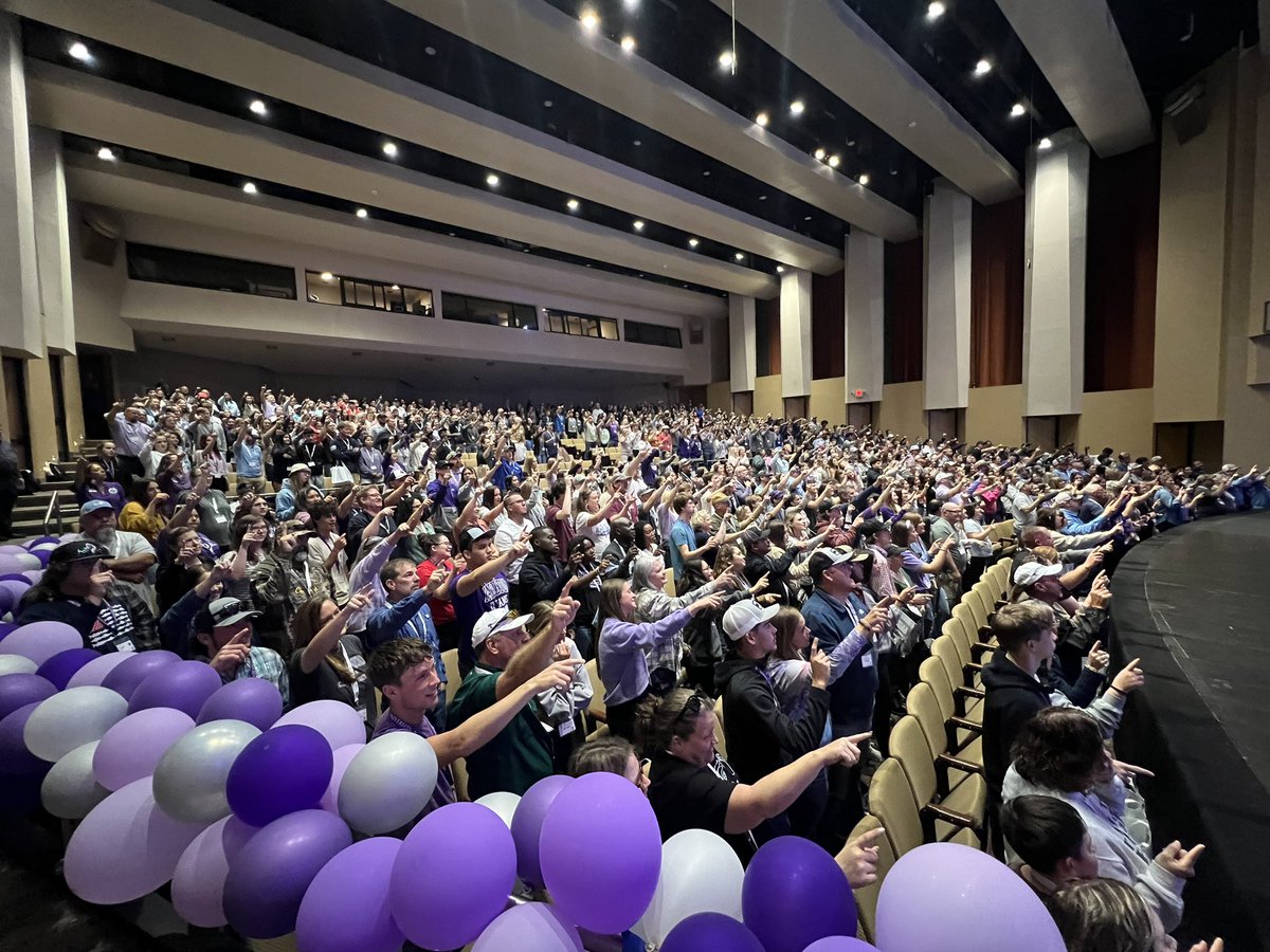 TarletonPrez's tweet photo. Orientation #3 and #4 took place on Friday and this morning. New transfer and traditional Texans heading our way! #BleedPurple 💜 https://t.co/2cTiKhXIgo