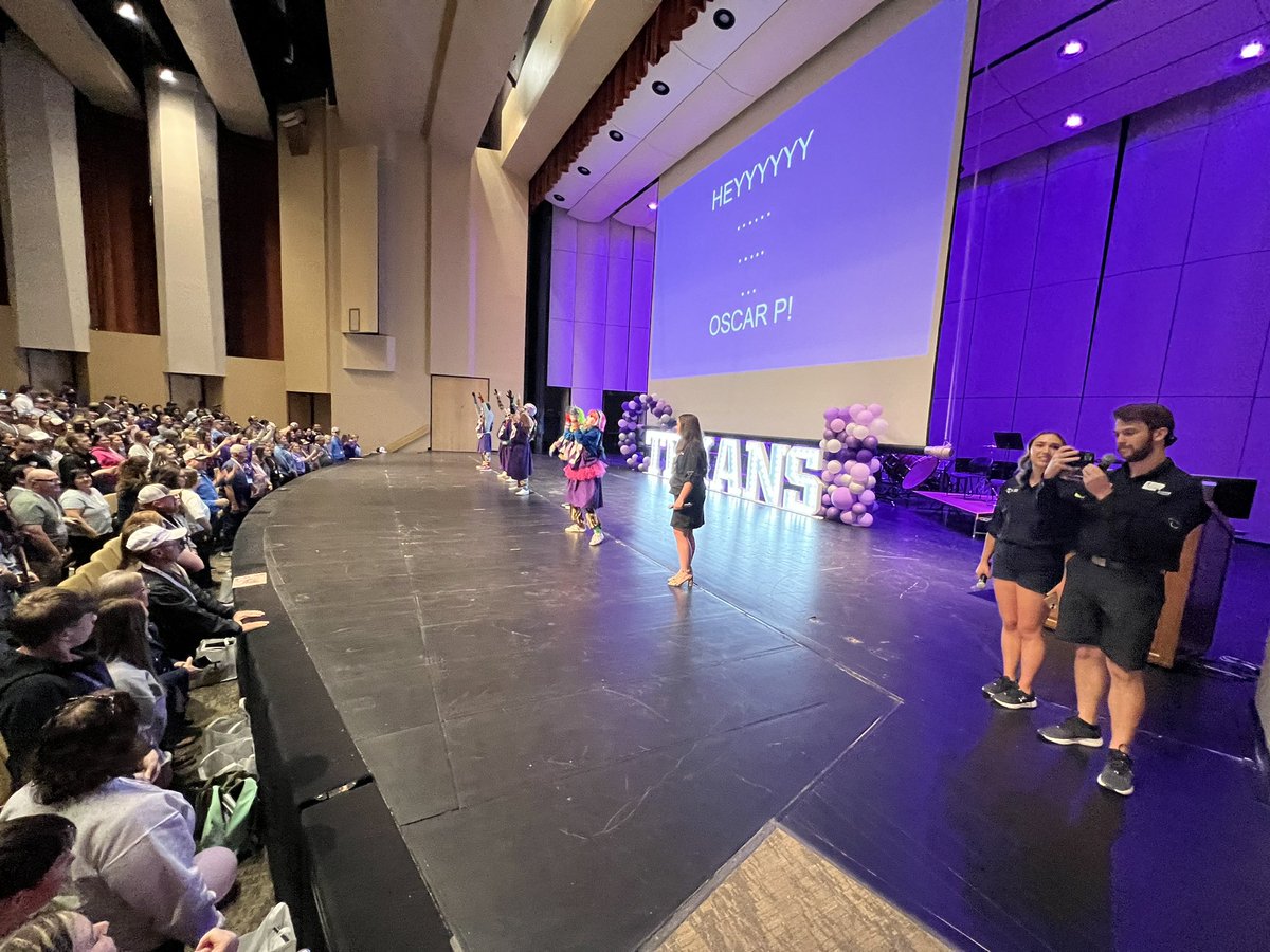 Orientation #3 and #4 took place on Friday and this morning. New transfer and traditional Texans heading our way! #BleedPurple 💜
