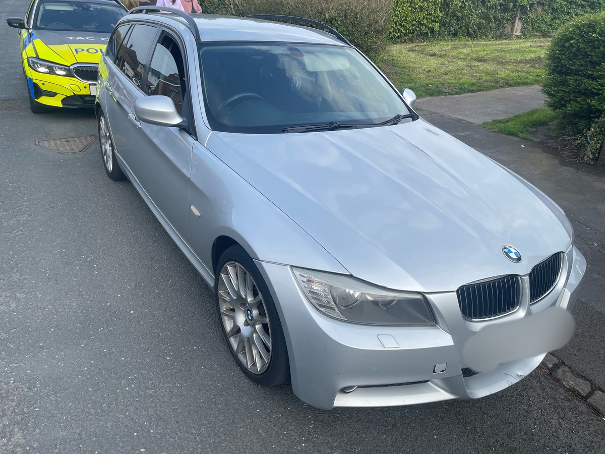 LancsRoadPolice's tweet photo. This π failed to stop for #HO30 in Preston. The π reached speeds in excess of 100mph before abandoning near to the border with Merseyside. The driver was detained & found to be in possession of a large amount of cannabis & cash. Arrested for multiple offences #T1TacOps #HR93 https://t.co/HGqWnlbxhW