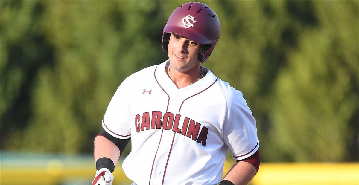 South Carolina just swept Florida. The Gamecocks are now 34-6 overall &amp; 13-4 in SEC play.

This is currently #1 team in college baseball. Argue with a wall.