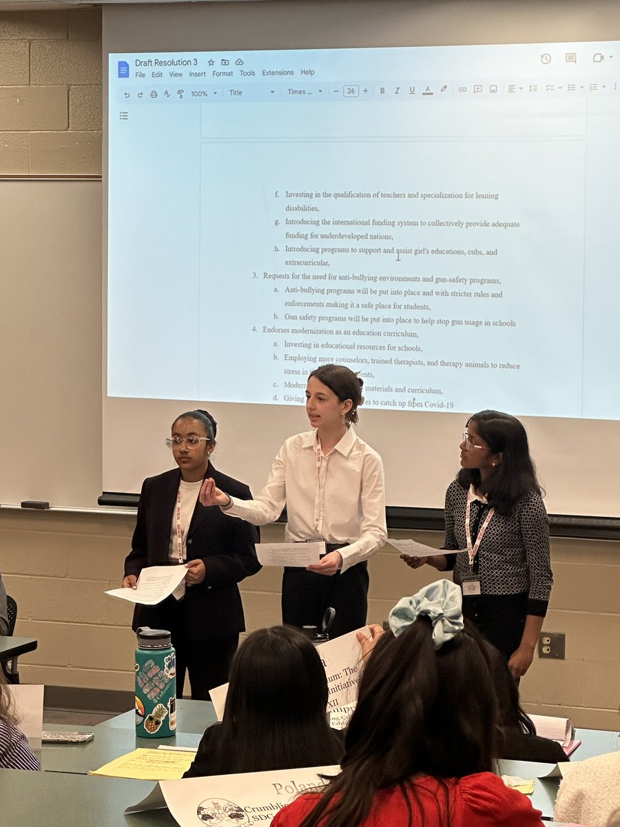 gcpsebastian's tweet photo. Smith Knights Model UN club participated in their very first RCMun conference at Michigan State today! Thank you RCMun for a fabulous experience of learning and collaboration today! @RedCedarMun23 @SmithKnights @TROY_MUN #RCMun23 #OneTROY https://t.co/LyFN8pVJJS