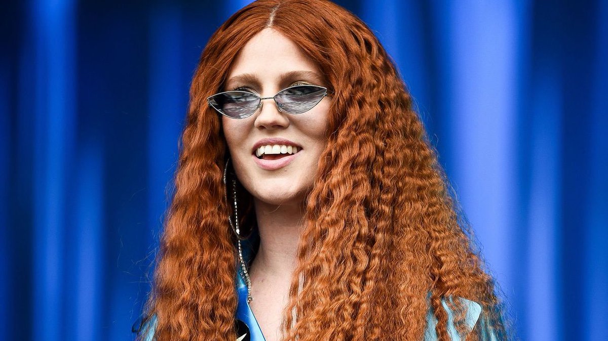 Jess Glynne says whenever she gets a Jet2 flight she sings the song live