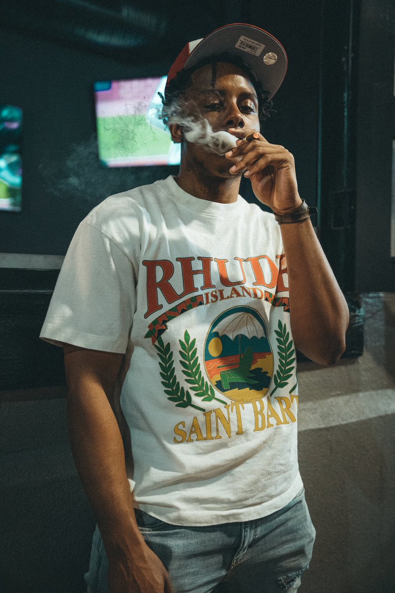 1Lil___'s tweet photo. Nigga say he working hard but ain’t shit to show like he Chris Paul, nigga was the shit in highschool but he fell off like he Gelo ball #SDTYCU https://t.co/XHGfE9nOjs