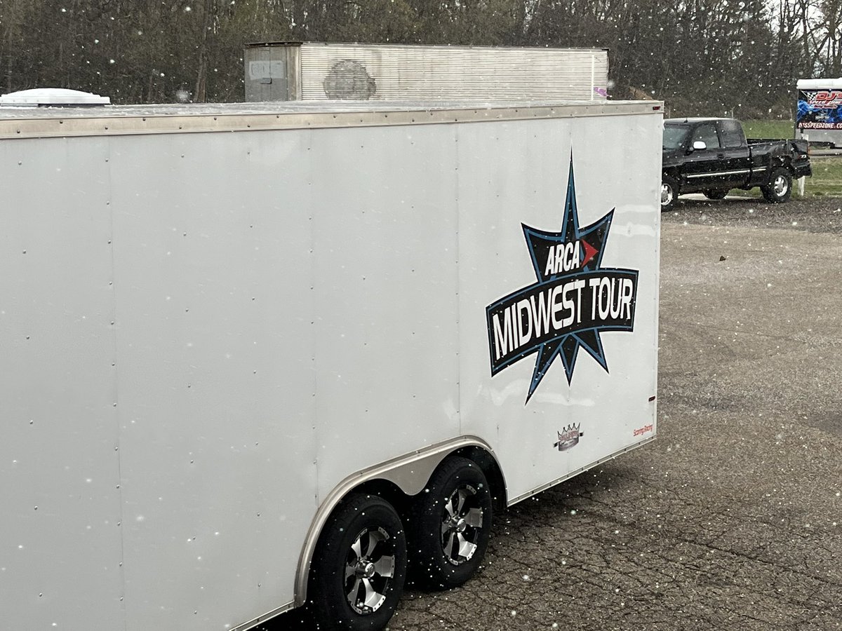 Race season starts in Wisconsin tomorrow. See the ‘Stars &amp; Cars’ of <a href="/MidwestTour/">Midwest Tour</a> take on <a href="/SlingerSpeedway/">Slinger Speedway</a> best.