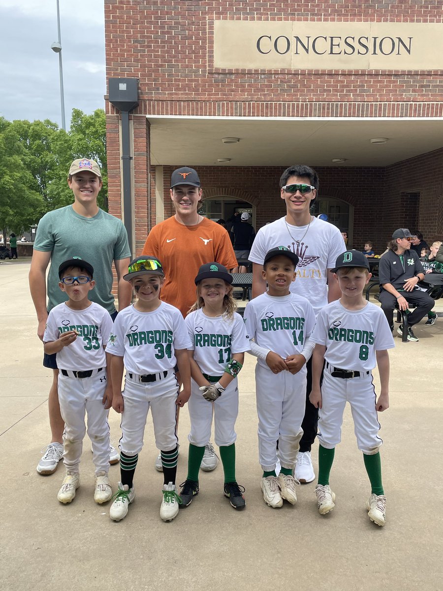 Big Dragons supporting Little Dragons <a href="/DragonBaseball/">Carroll Dragon Baseball</a> <a href="/_EthanMendoza/">𝐸𝓉𝒽𝒶𝓃 𝒲. 𝑀𝑒𝓃𝒹𝑜𝓏𝒶</a> <a href="/BenTryon3/">Ben Tryon</a> <a href="/EricThiel2023/">Eric Thiel</a>