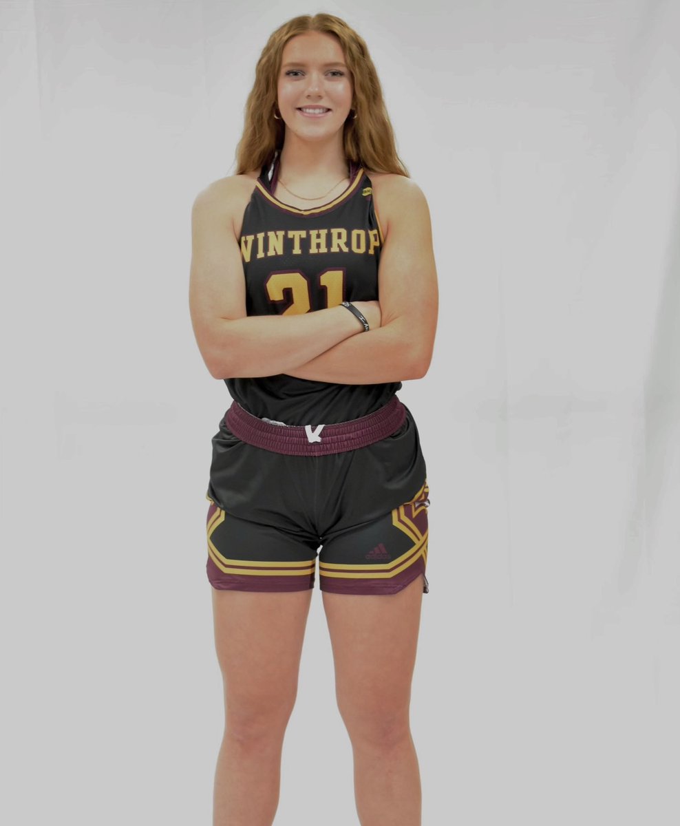 garnett_elli's tweet photo. COMMITTED🖤🦅 #jucoproduct https://t.co/FQTR0OCp1t