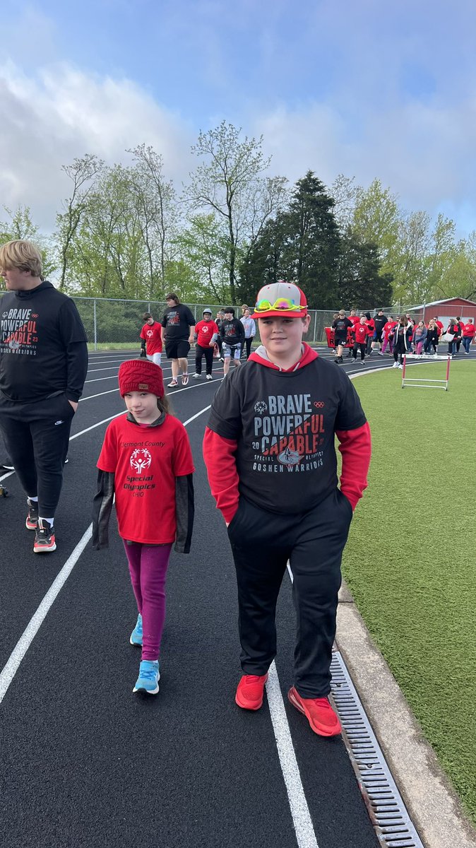 TudorGMS's tweet photo. The strength of the wolf is the pack. On a football team, it's not the strength of the individual players, but it is the strength of the unit and how they all function together. Today Goshen Football showed out and showed they are amazing men, not just football players! https://t.co/WDSWbd4O1T