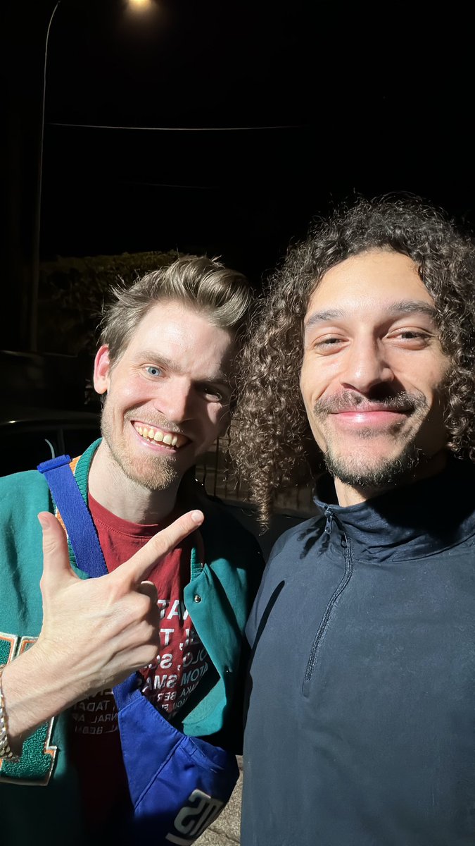 FemiLaTouffe's tweet photo. On vient de plier un classique avec @ArnaudLcomedien 
Merci pour votre bienveillance ma communauté, vous êtes les GOAT https://t.co/NuhvJbS9m4