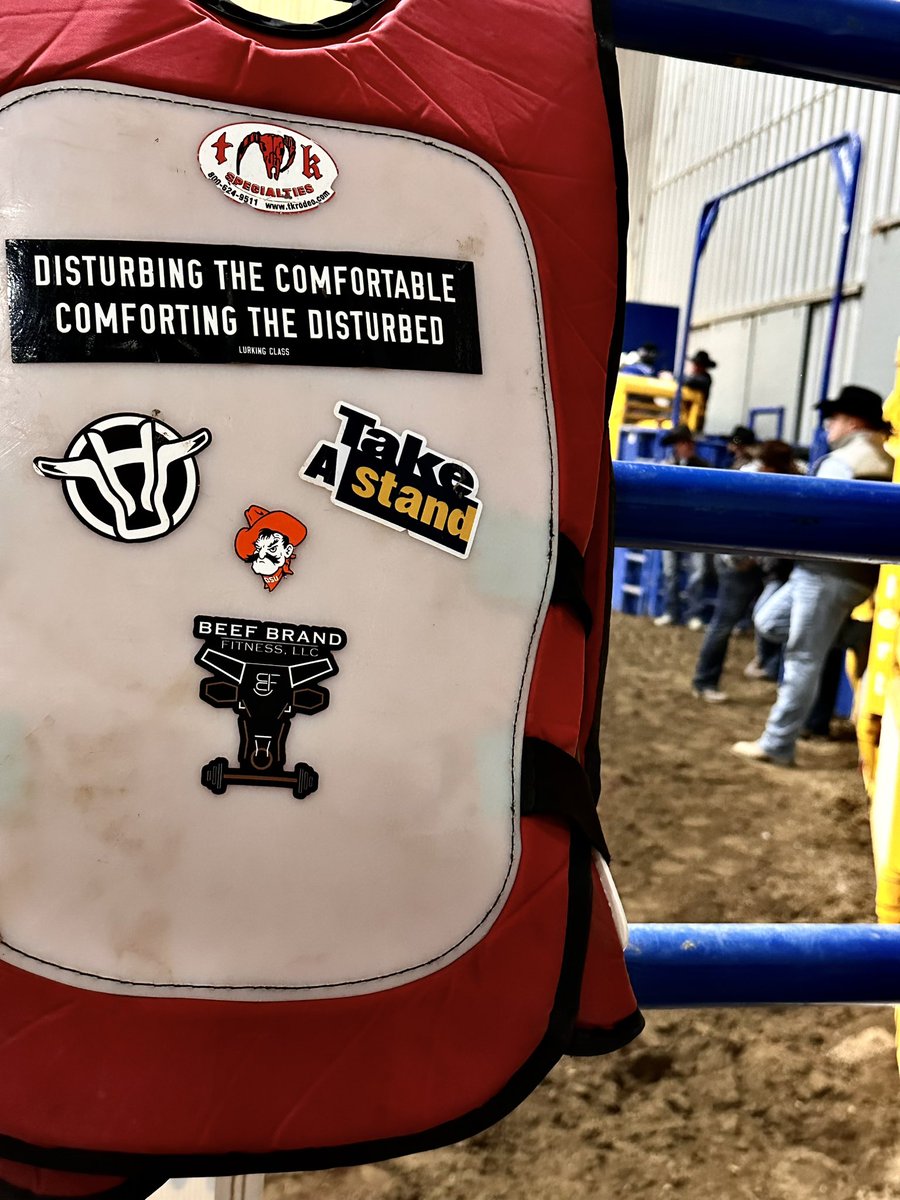 BeefBrandFit's tweet photo. The vest of our first sponsored athlete 🤘🏼 #bullfighter https://t.co/PGgo4tksMs