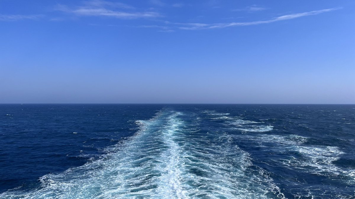 Timuslloyd's tweet image. An epic Norwegian Fjord cruise in 4 pictures. Such a wonderful time.