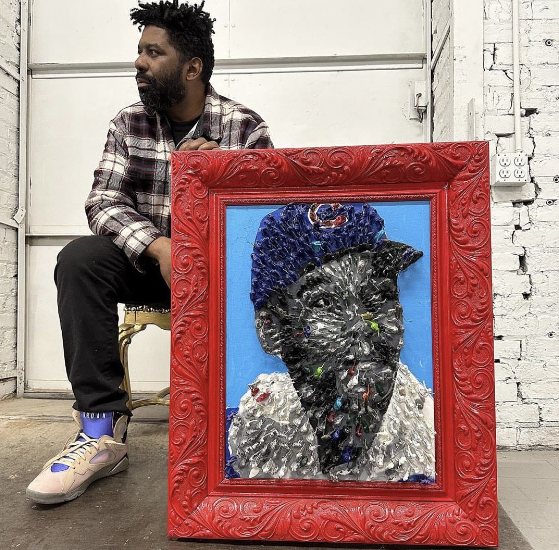 ArtistReplete's tweet photo. A portrait of Ernie Banks, the first African American to play for the Chicago @Cubs , recreated out of toy soldiers, framed by Artist, Roger J Carter. https://t.co/ibqAPVZ1Z4