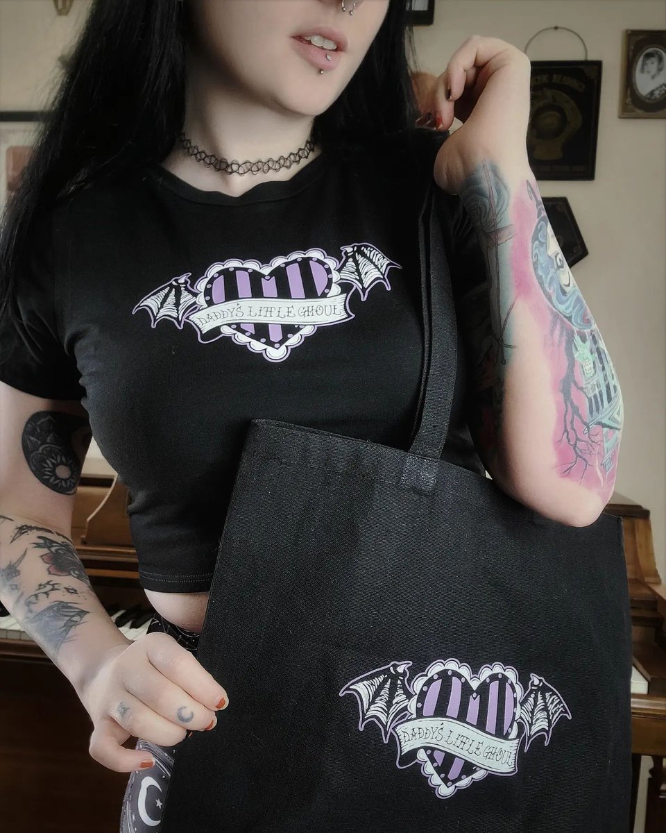 toofastclothing's tweet photo. Daddies lil ghoul 👻💋

#TooFastClothing #GothClothing #SpringGoth https://t.co/vAuSNxZ50v