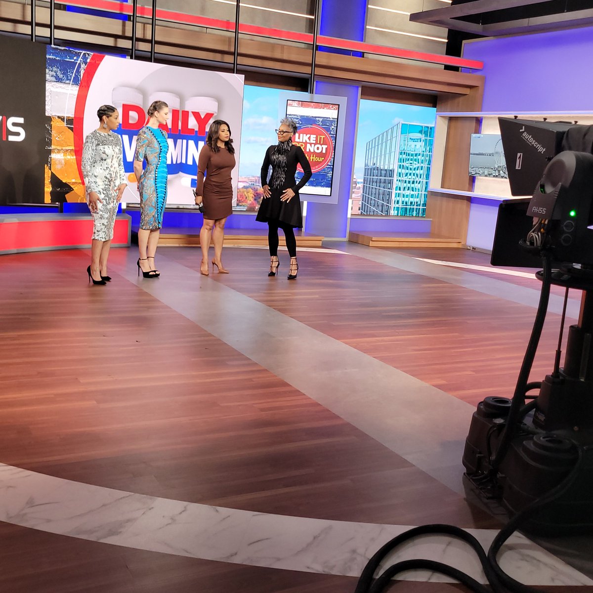VALIDITYENTPR's tweet photo. April has been kind! On behalf of #fashiondesigner @jodydavisdotcom, thank you @fox5dc!!! Such a fantastic segment!! Delightful to have met🎤@yesitsalgebra as well! 🎶💕 #jodydavisdesigns #fashion #validitymediagroup #publicist https://t.co/iedNeMHPuB