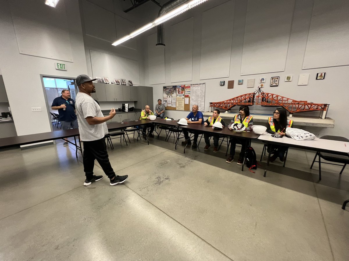 SD_BldgTrades's tweet photo. The 1st cohort of our #MC3 Apprenticeship Readiness Program at Southwestern College made a visit to the @TheIronworkers Local 229 University of Iron today! In construction, it’s important to be #SkilledAndTrained, and we know that #ApprenticeshipsWork! #UnionStrong #BTfamily #1u https://t.co/yJ8UO2Tls7