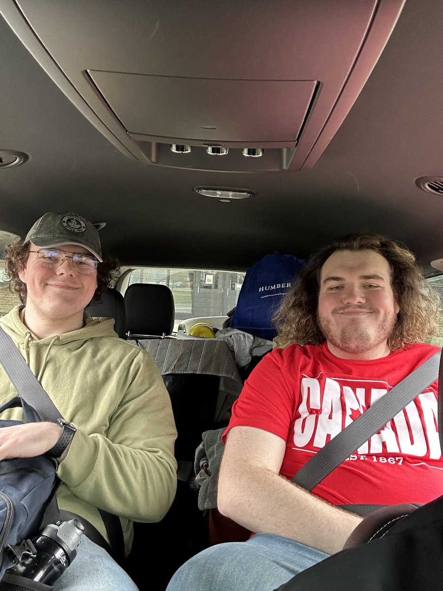 pjcsaszar's tweet photo. He’s coming home after a very successful first year.  Proud dad moment. https://t.co/ivQxwFEVwK