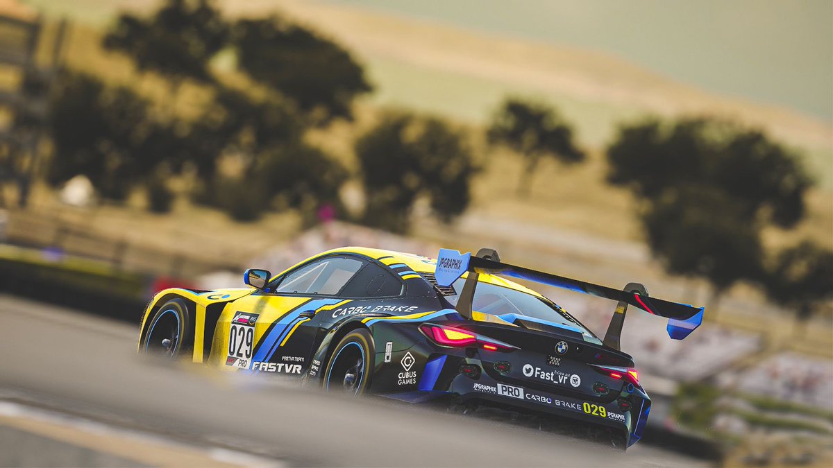 DanyRuiz098's tweet photo. @n1lyn @followWRT @TeamROWERACING @BmwWalkenhorst @Turnermotrsport @BMWMotorsport My favorite @jordips79FVR https://t.co/h1DNRK4sfZ