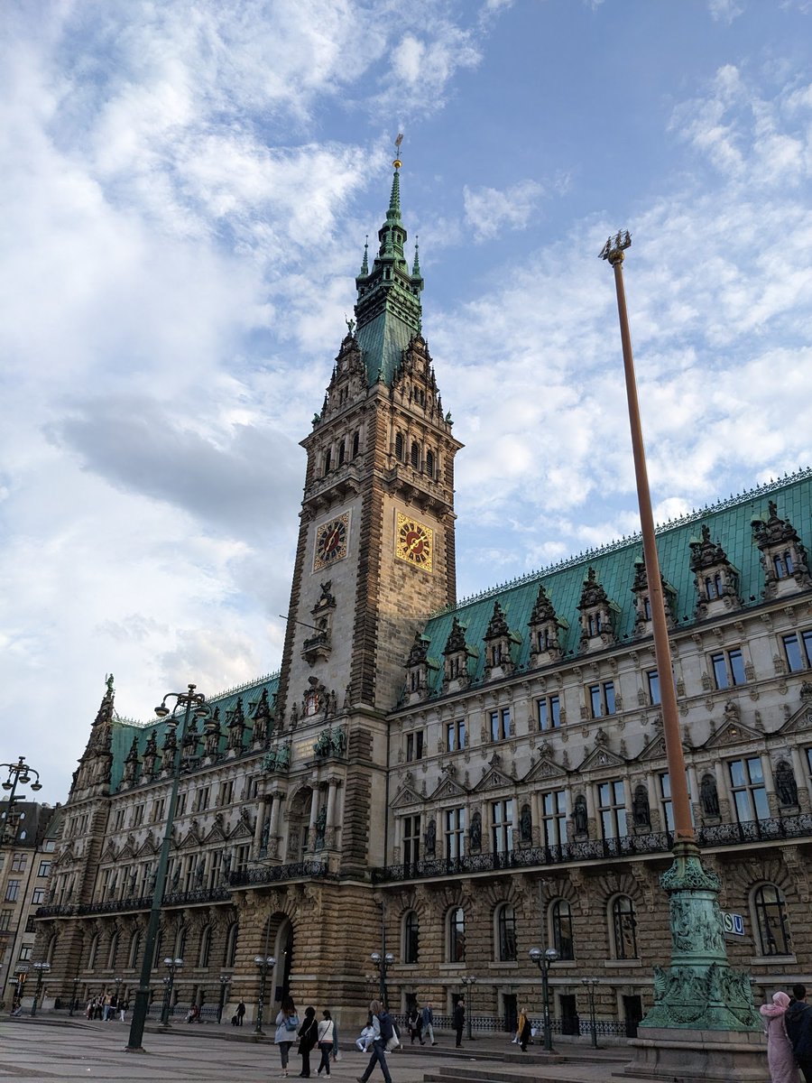 Excited to be attending #CHI2023 at Hamburg! Looking forward to meeting old friends and new friends 🥳