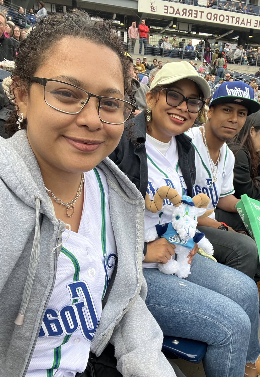 Thyueli's tweet photo. First time here!!! 
#nogoatsnoglory https://t.co/MZGM3snydc