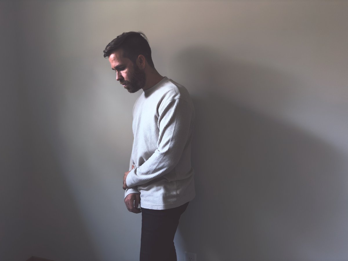 phildanielpiano's tweet photo. Tried my hand at a little photography with my new iPhone 14pro #selftimer
p.s been booking shows for the fall and cant wait to share them with you. head over to https://t.co/ViZvZmPrHk and subscribe to my email list where you can get updated news on releases/shows/new music/etc https://t.co/NbJlejLK5i