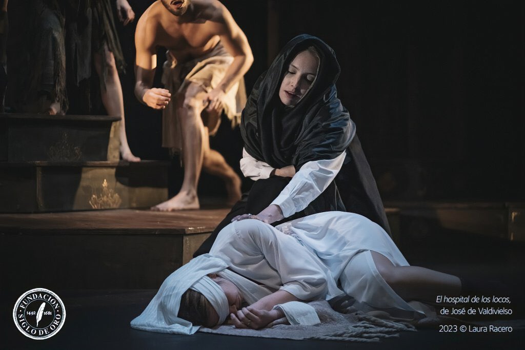 .<a href="/CorralCervantes/">CorralCervantes</a> Mañana de domingo teatral con #Elhospitaldeloslocos <a href="/ErnestoAriasG/">Ernesto Arias</a> @sheylaninre <a href="/martinpunal/">martin puñal</a> <a href="/reyfacundoI/">Ángel Ramón Jiménez</a>