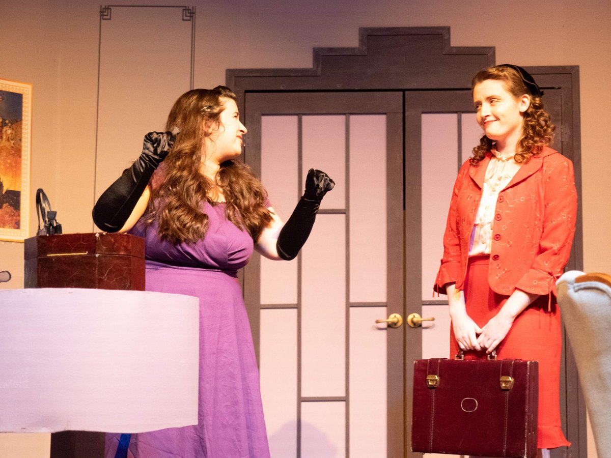 sct_tweets's tweet photo. One more show! Congratulations, break legs and happy trails to the amazing cast and crew of "Suite Surrender!" Thanks for the laughs! Cheers to tonight! https://t.co/G2tdQdas01