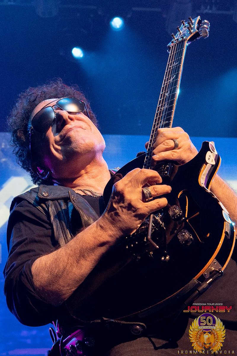 NealSchonMusic tweet picture